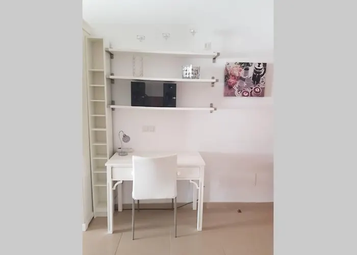 Azalea Плайя-Бланка